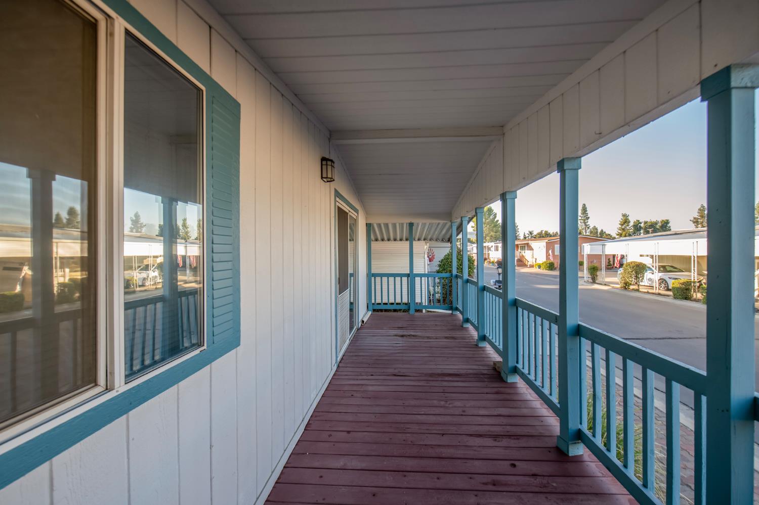 1001 Sylmar Ave #99, Clovis, CA 93612