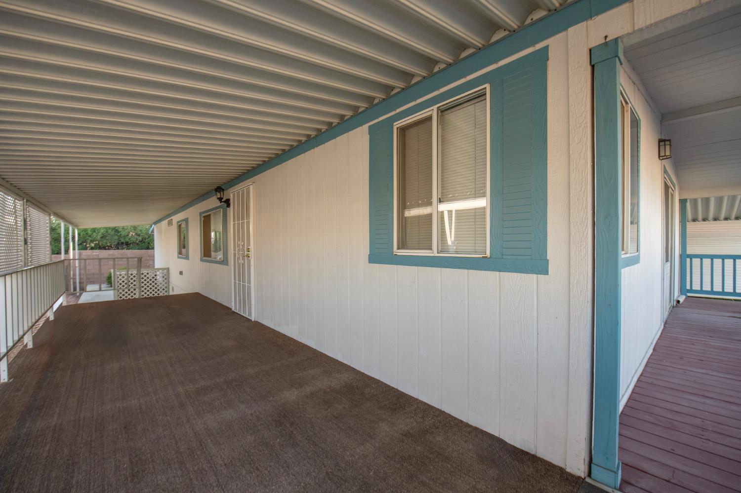 1001 Sylmar Ave #99, Clovis, CA 93612