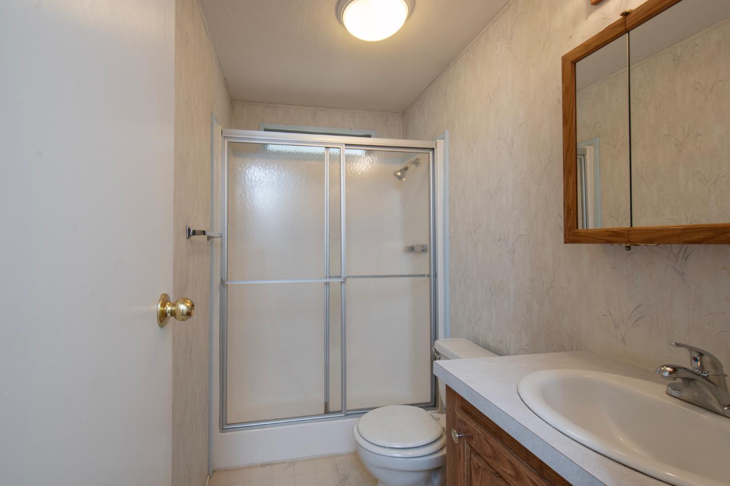 1001 Sylmar Ave #99, Clovis, CA 93612