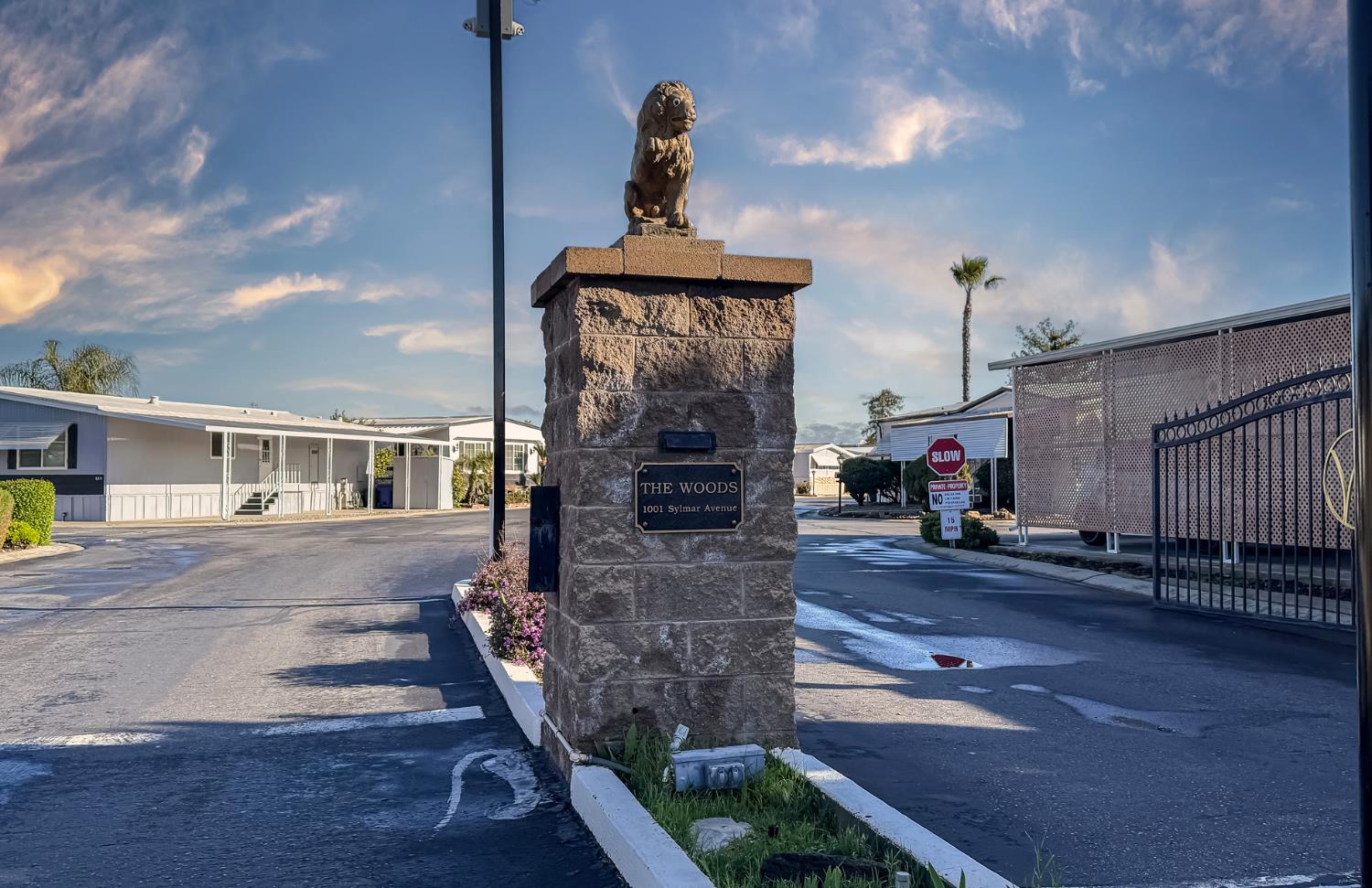 1001 Sylmar Ave #99, Clovis, CA 93612