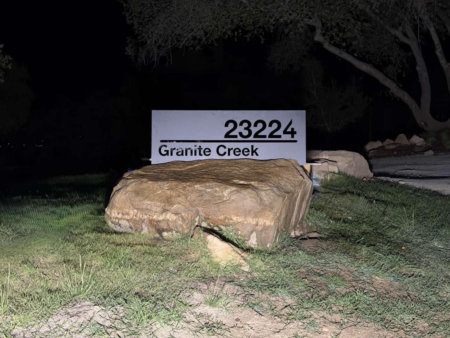 23224 Granite Creek Ln, Clovis, CA 93619