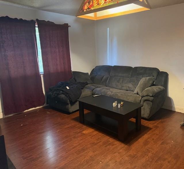 3605 Phillip Ave, Clovis, CA 93612