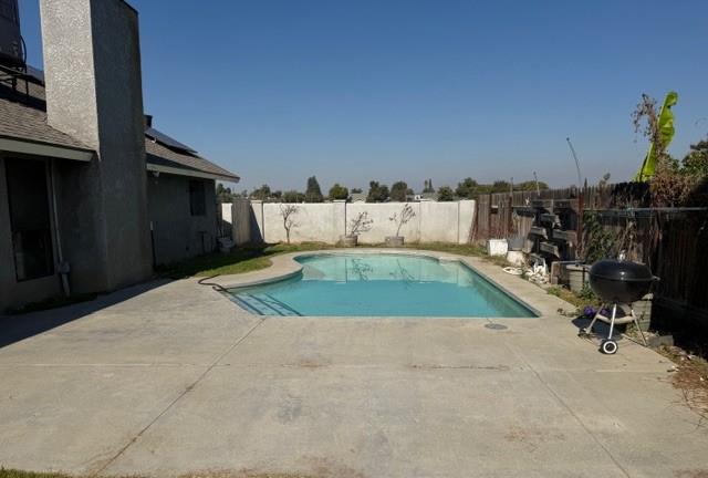 3605 Phillip Ave, Clovis, CA 93612