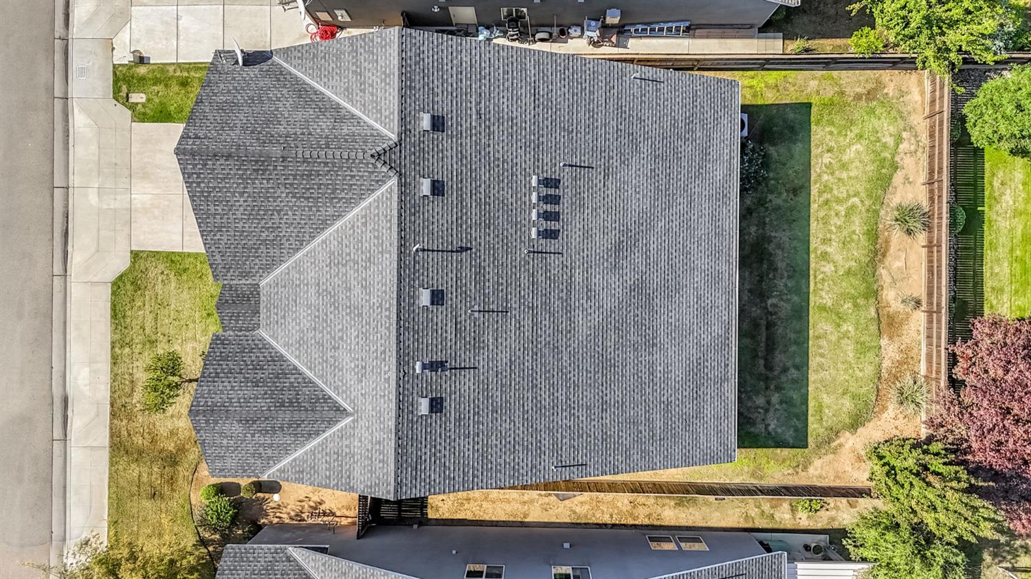 6165 E Farrin Ave, Fresno, CA 93727