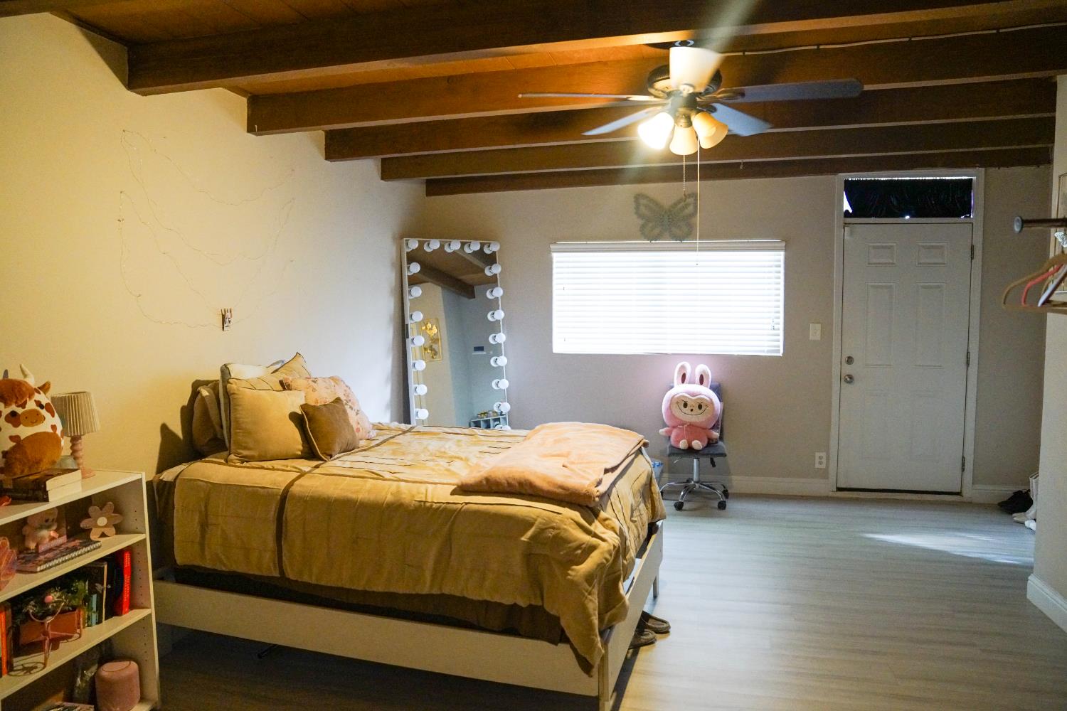 8124 S Cherry Ave, Fresno, CA 93725