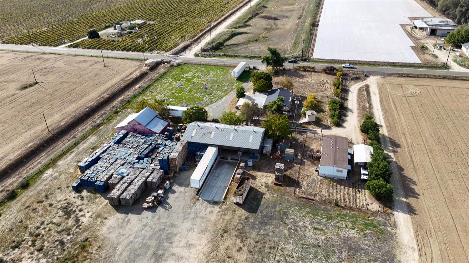 8124 S Cherry Ave, Fresno, CA 93725