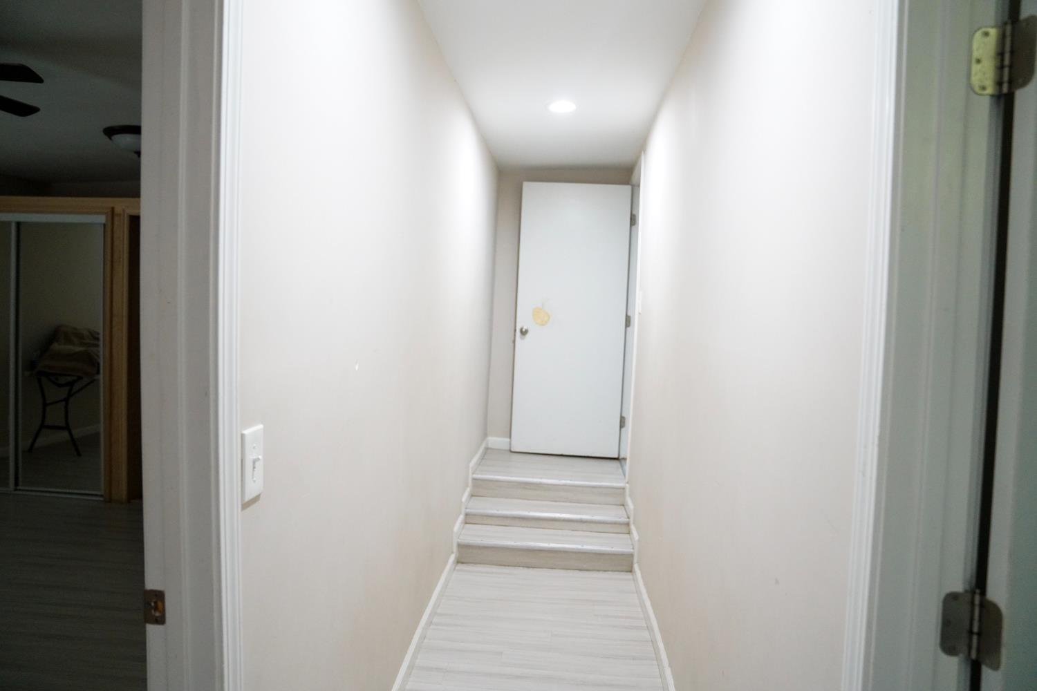 8124 S Cherry Ave, Fresno, CA 93725