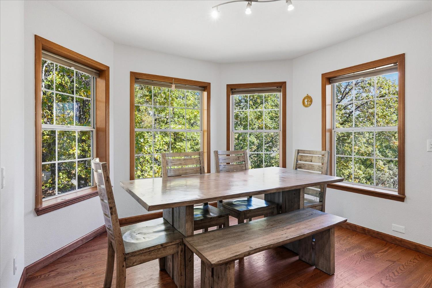 59484 Cascadel Rd, North Fork, CA 93643