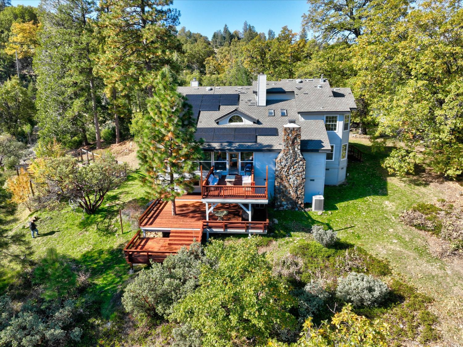 59484 Cascadel Rd, North Fork, CA 93643