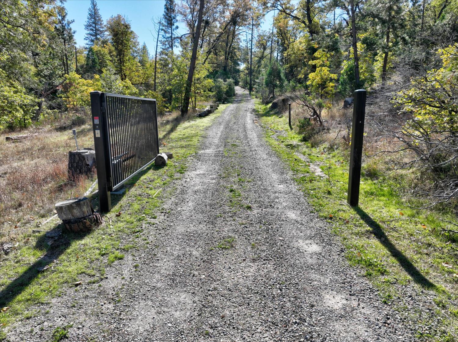 59484 Cascadel Rd, North Fork, CA 93643