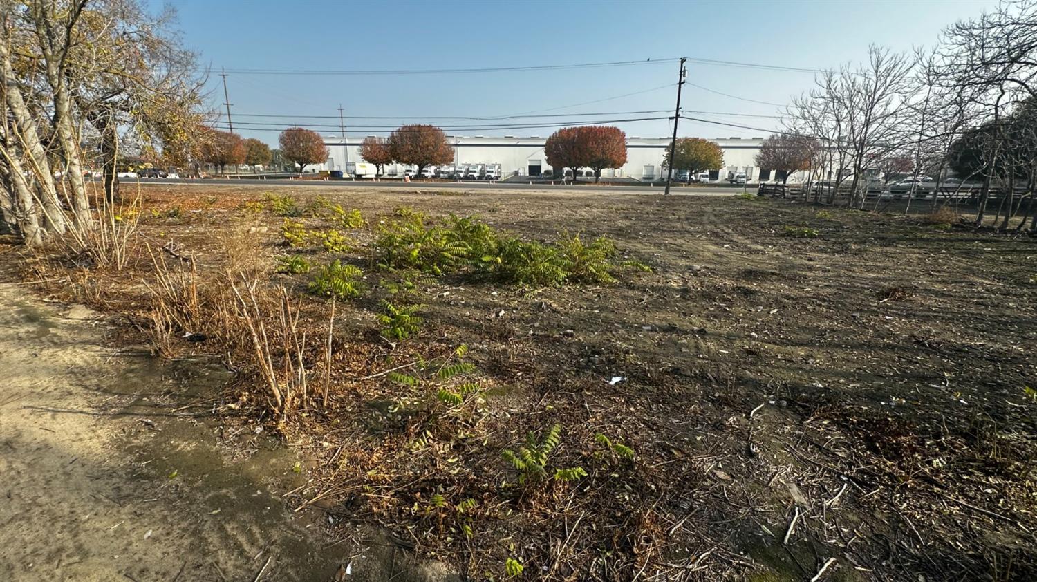 3035 S Chestnut Ave, Fresno, CA 93725