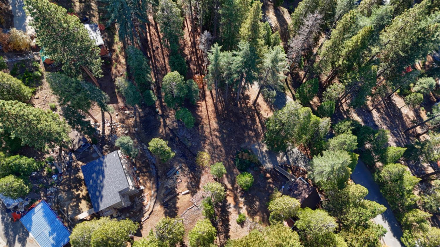 7232 Yosemite Park Way, Yosemite West, CA 95389