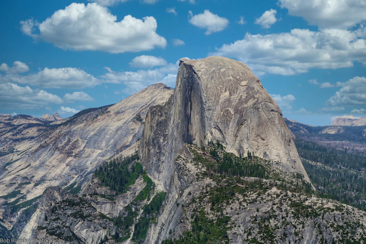 7232 Yosemite Park Way, Yosemite West, CA 95389