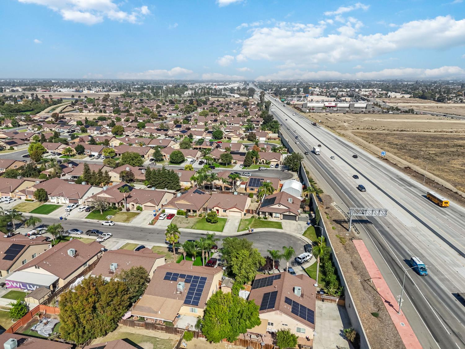 2304 September Dr, Bakersfield, CA 93313