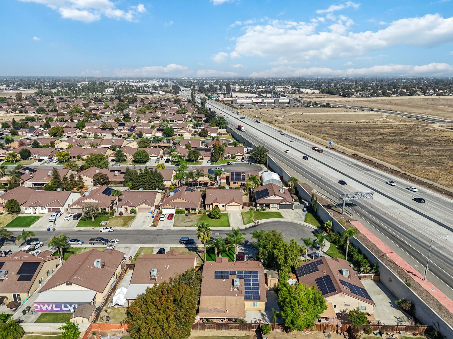 2304 September Dr, Bakersfield, CA 93313