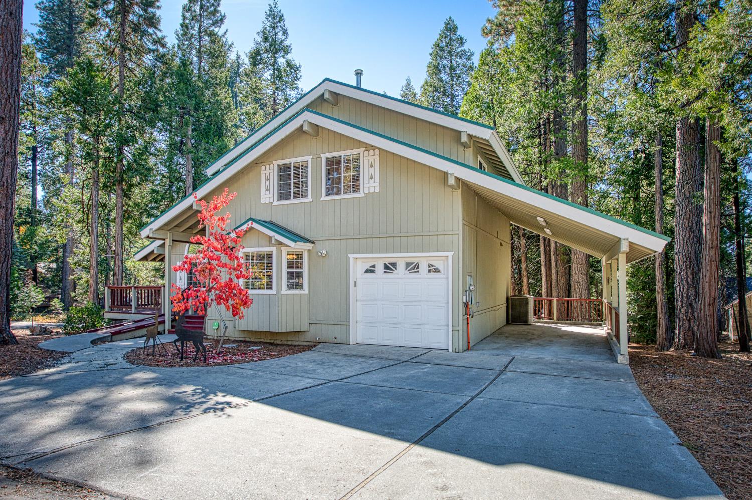 42555 Rock Ledge, Shaver Lake, CA 93664
