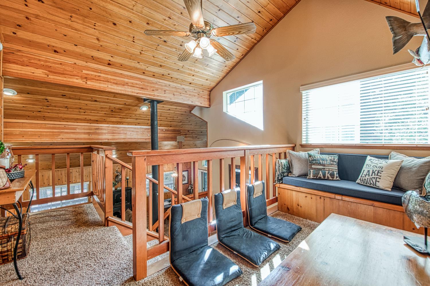 42555 Rock Ledge, Shaver Lake, CA 93664