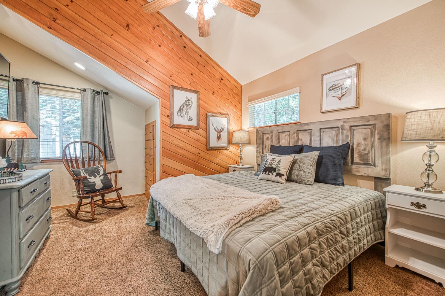 42555 Rock Ledge, Shaver Lake, CA 93664