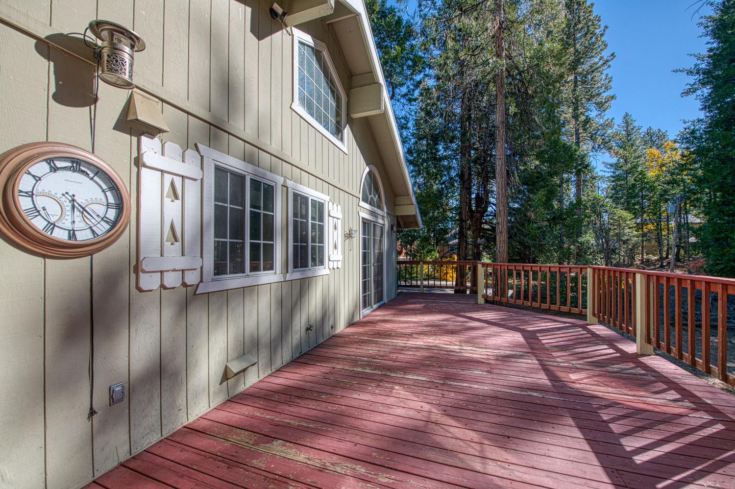 42555 Rock Ledge, Shaver Lake, CA 93664