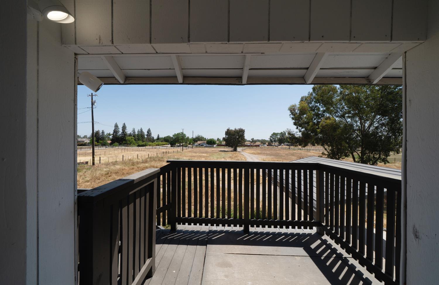 15758 Mark Rd, Madera, CA 93636