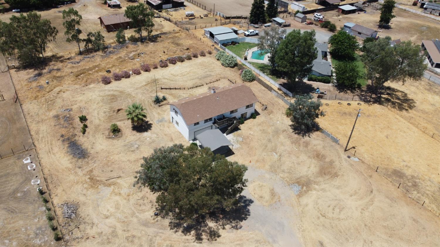 15758 Mark Rd, Madera, CA 93636