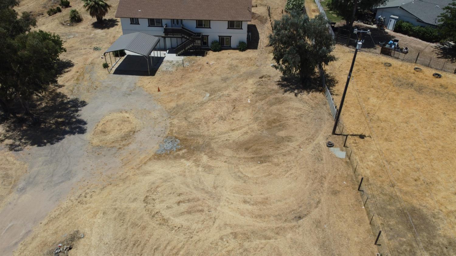 15758 Mark Rd, Madera, CA 93636