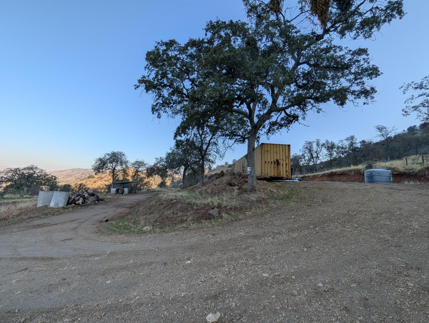 456 Iris Rd, Yokuts Valley, CA 93675