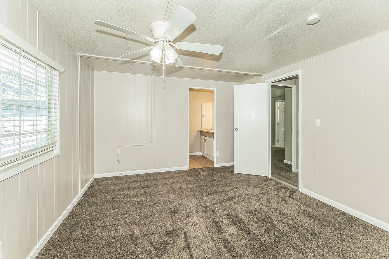 371 Bethel Ave ##74, Sanger, CA 93657