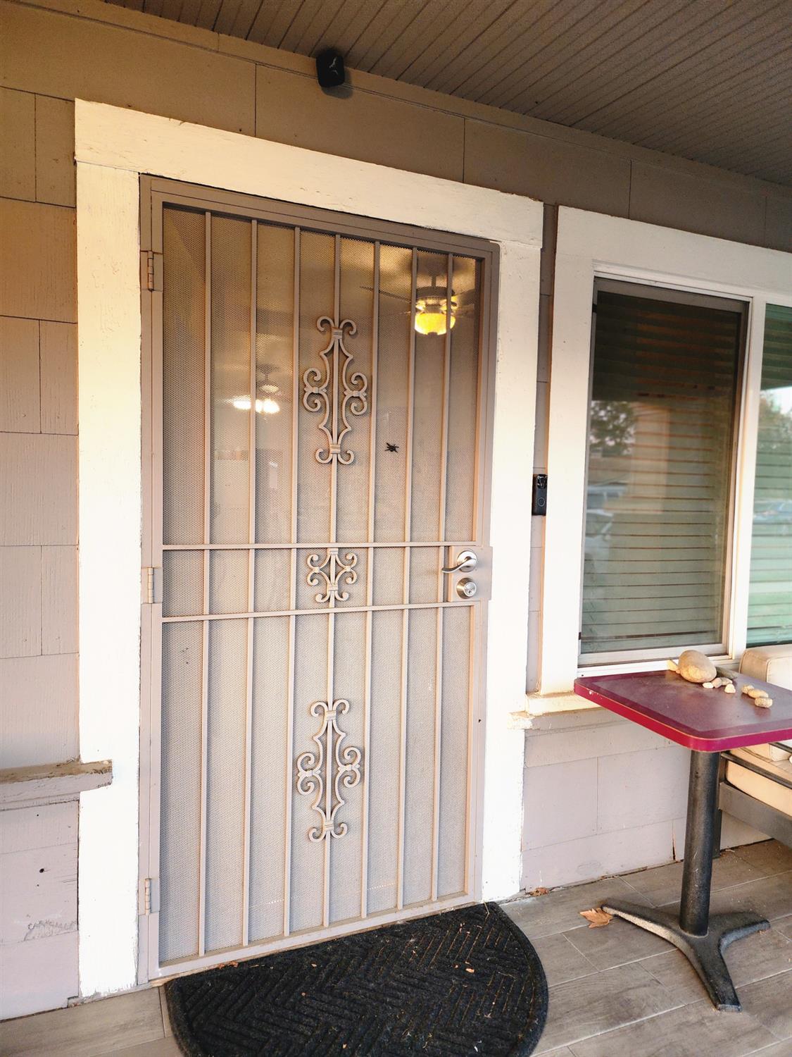 3801 E Mckenzie Ave, Fresno, CA 93702