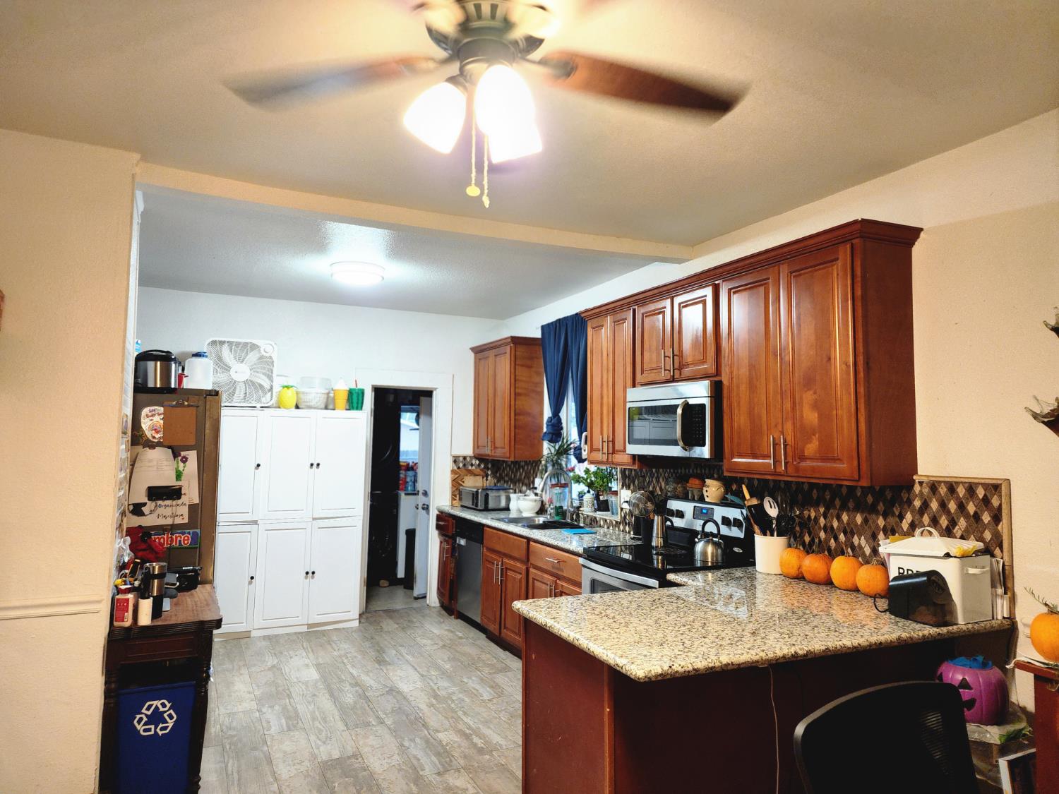 3801 E Mckenzie Ave, Fresno, CA 93702