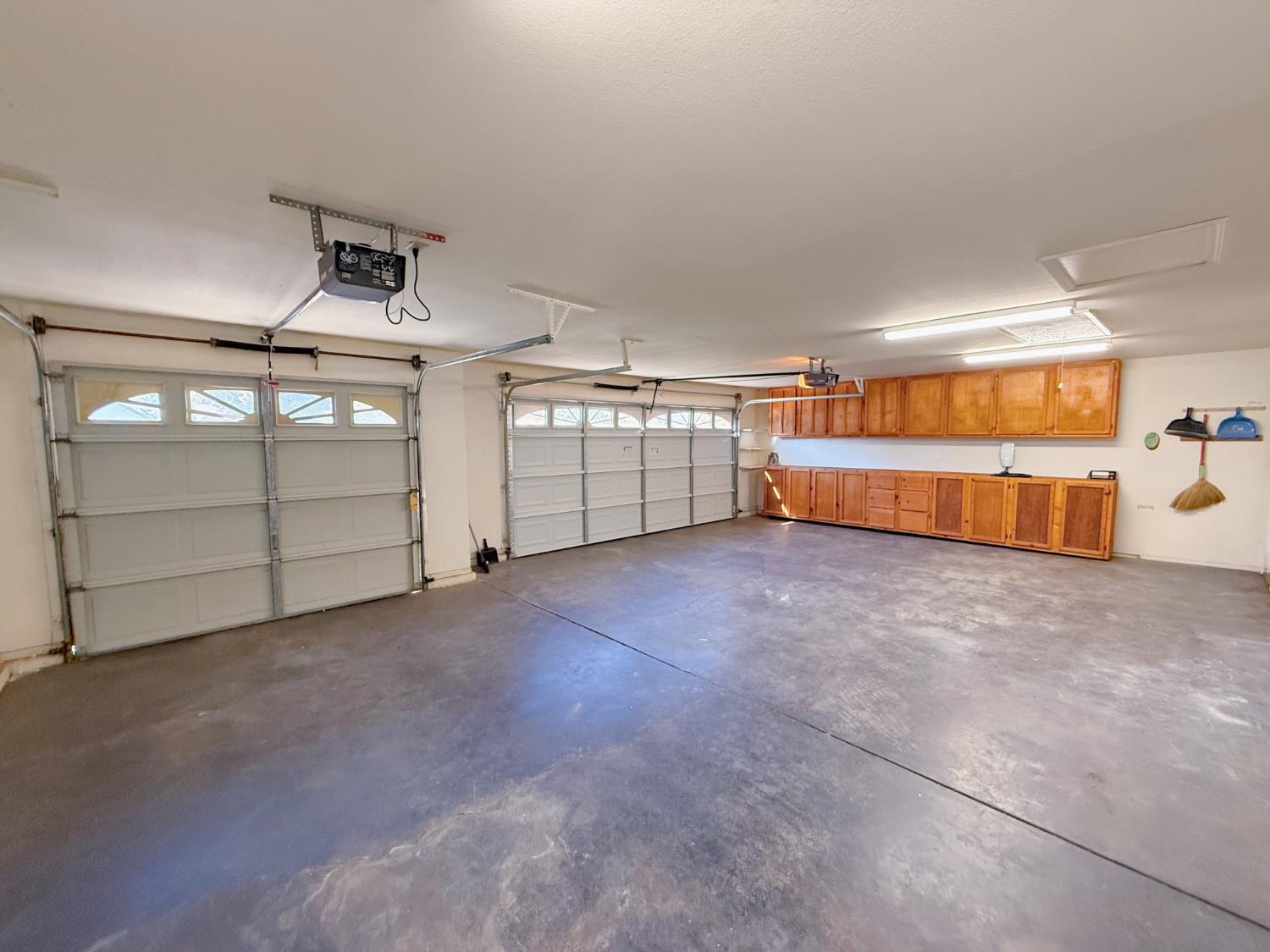 3147 Boulder Ave, Madera, CA 93637