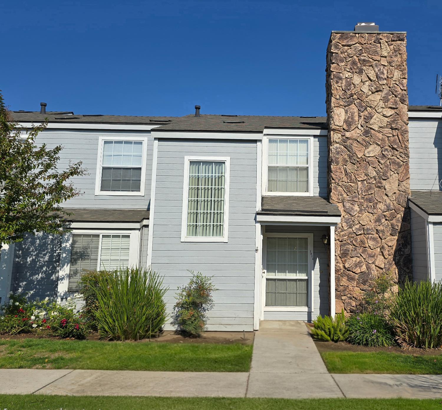 1416 Plymouth Rock Way, Clovis, CA 93612