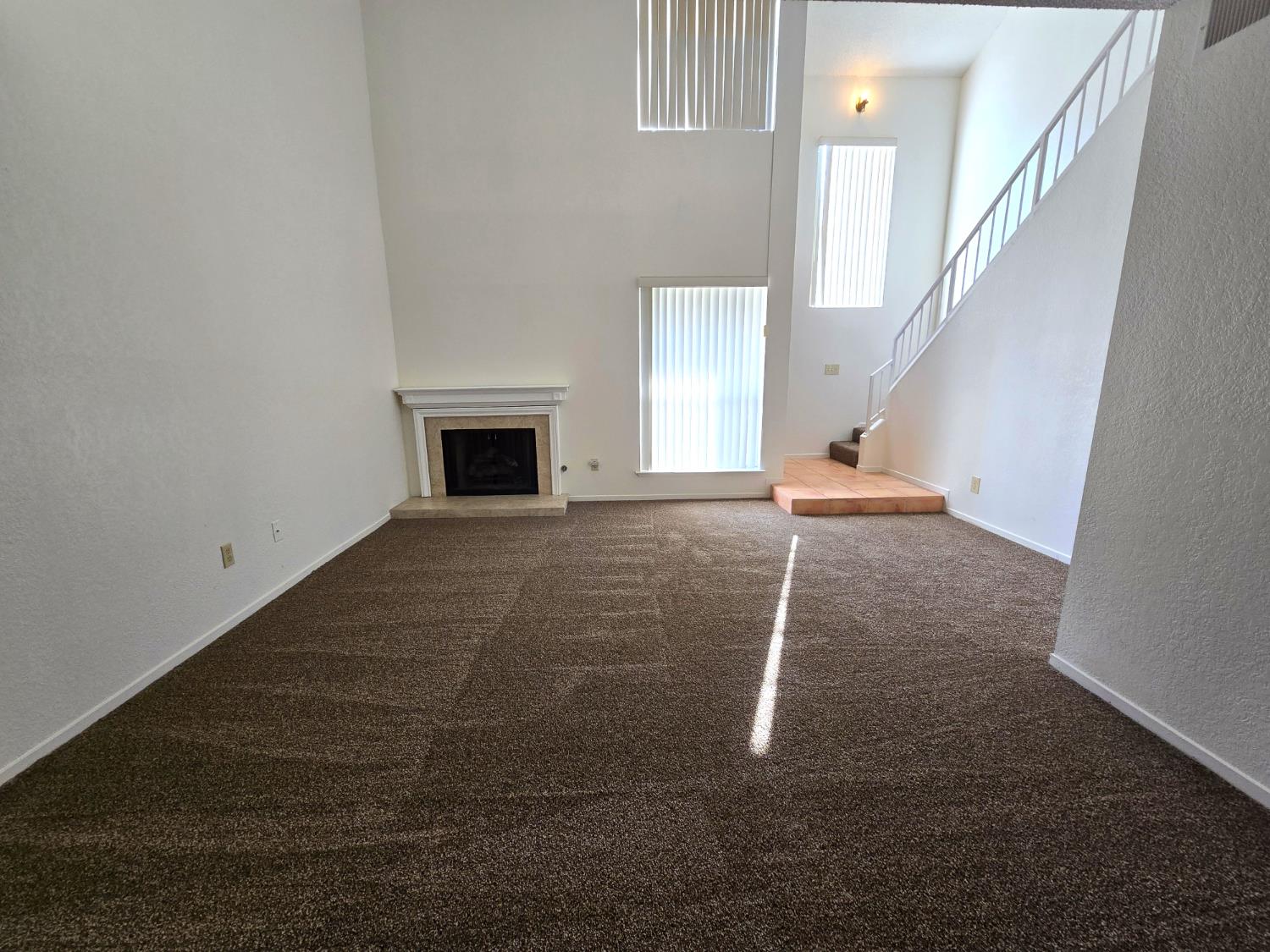 1416 Plymouth Rock Way, Clovis, CA 93612