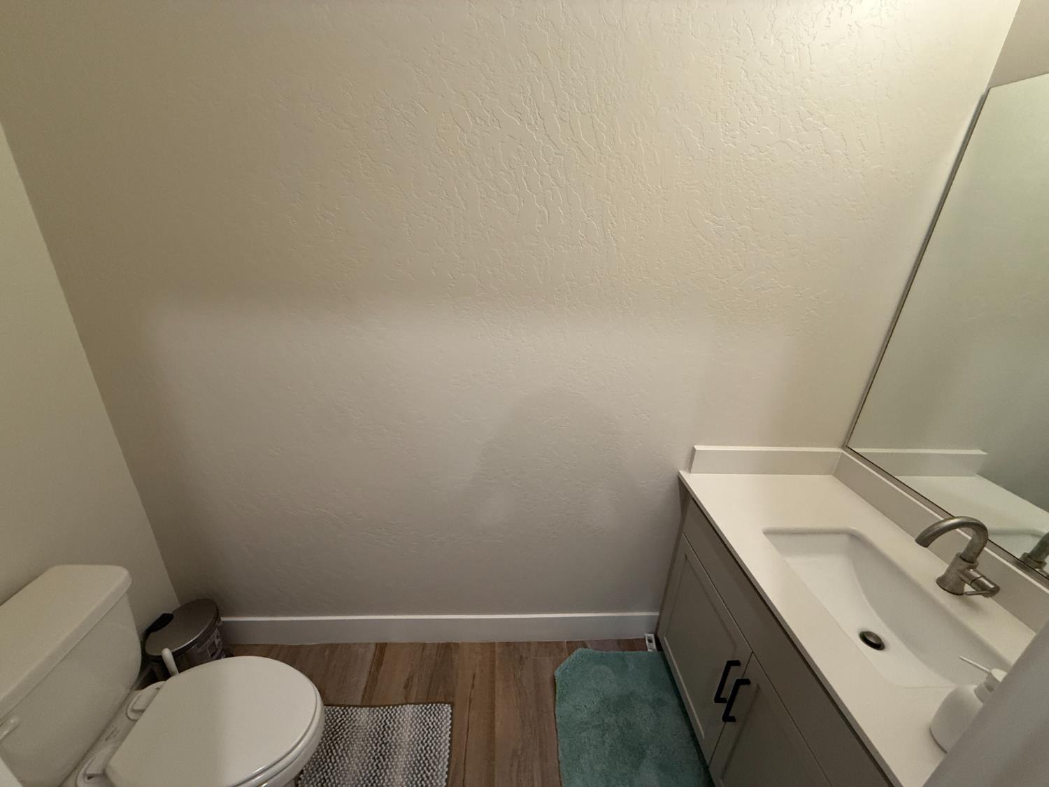 6402 E Millie Dr, Fresno, CA 93727