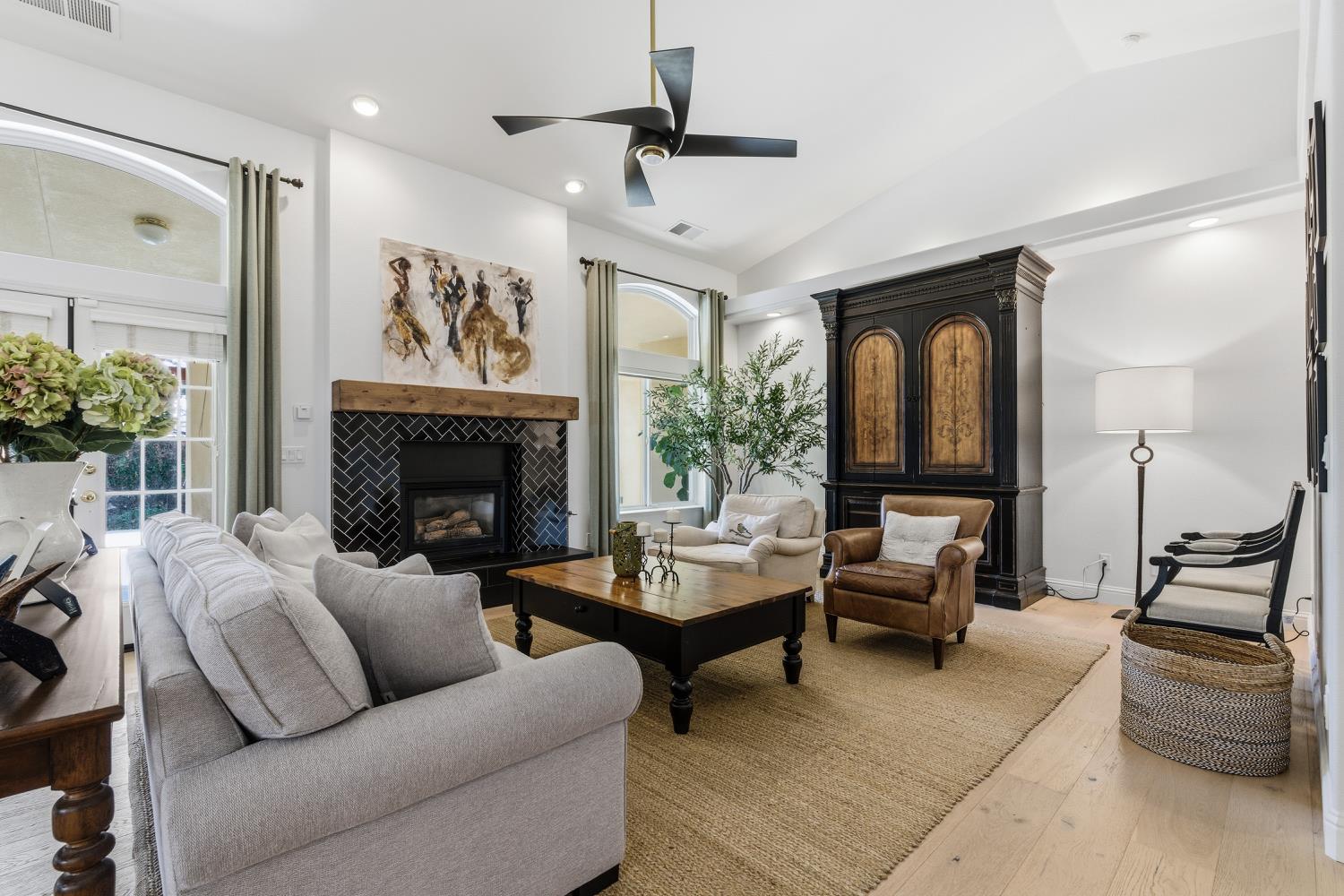 3492 Tragon St, Madera, CA 93637