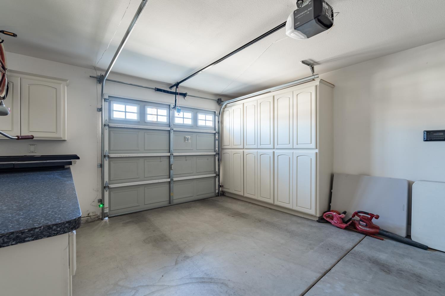 3492 Tragon St, Madera, CA 93637