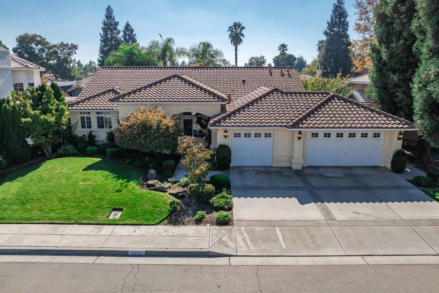 3492 Tragon St, Madera, CA 93637