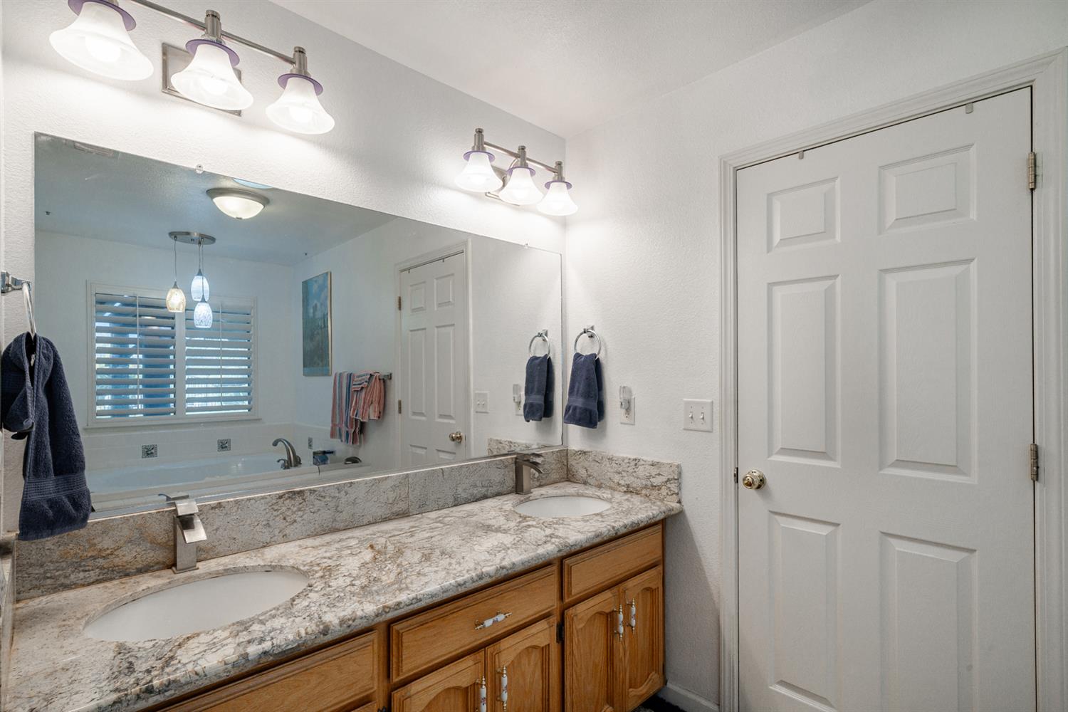 16861 Paula Rd, Madera, CA 93636