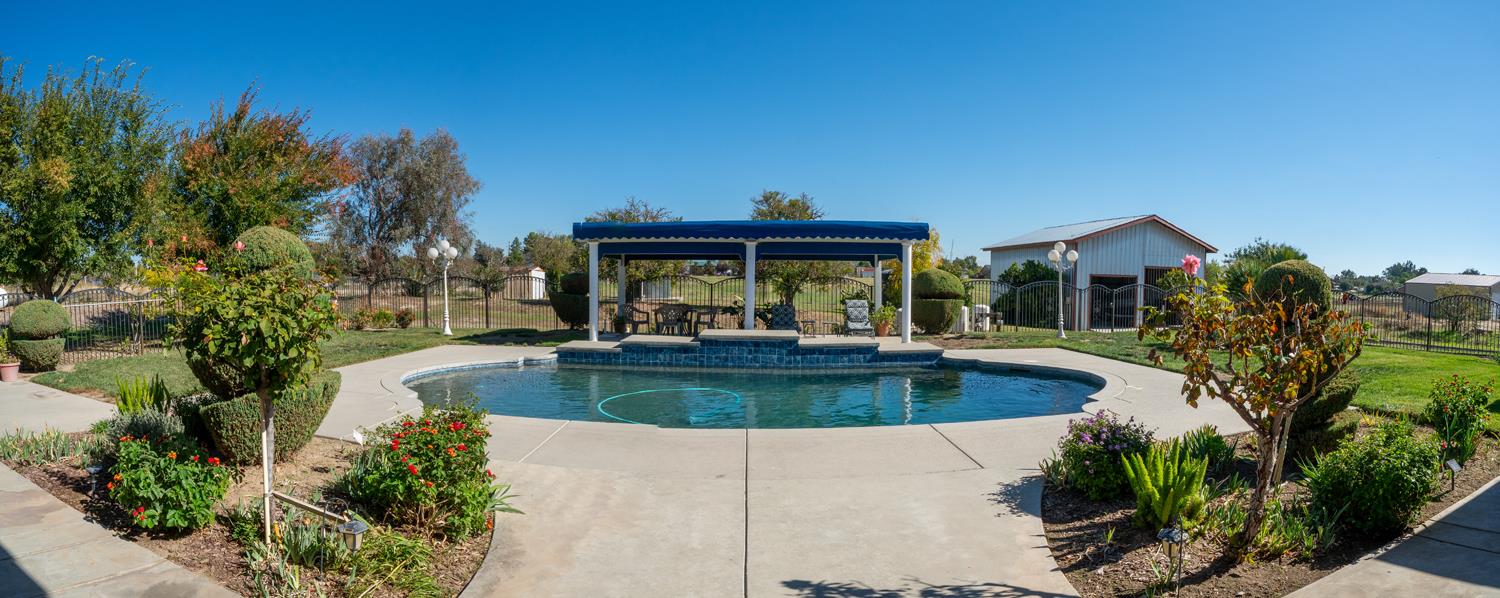 16861 Paula Rd, Madera, CA 93636