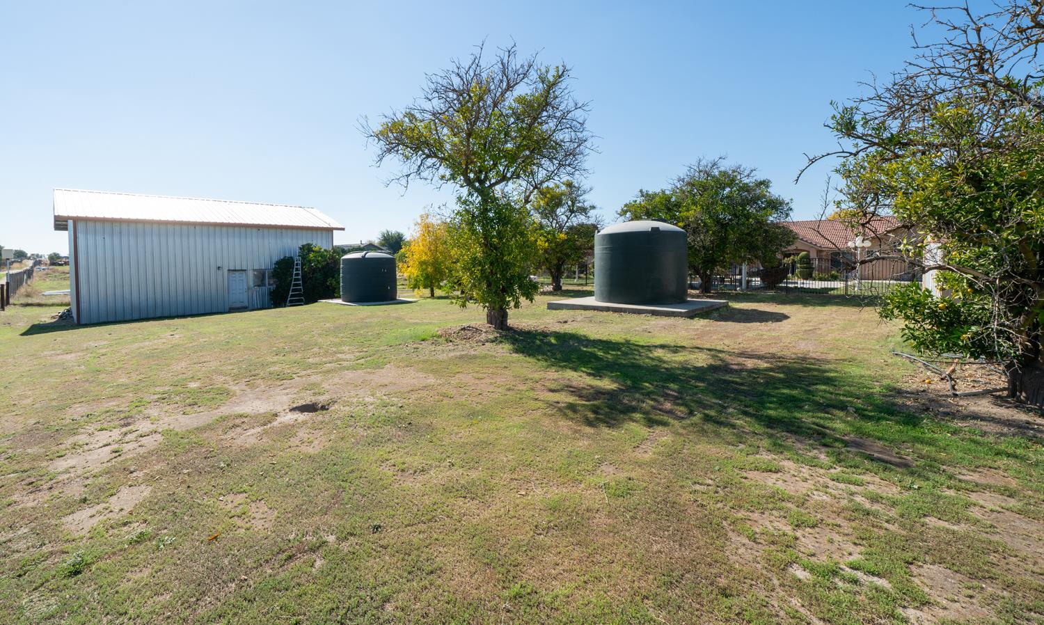 16861 Paula Rd, Madera, CA 93636