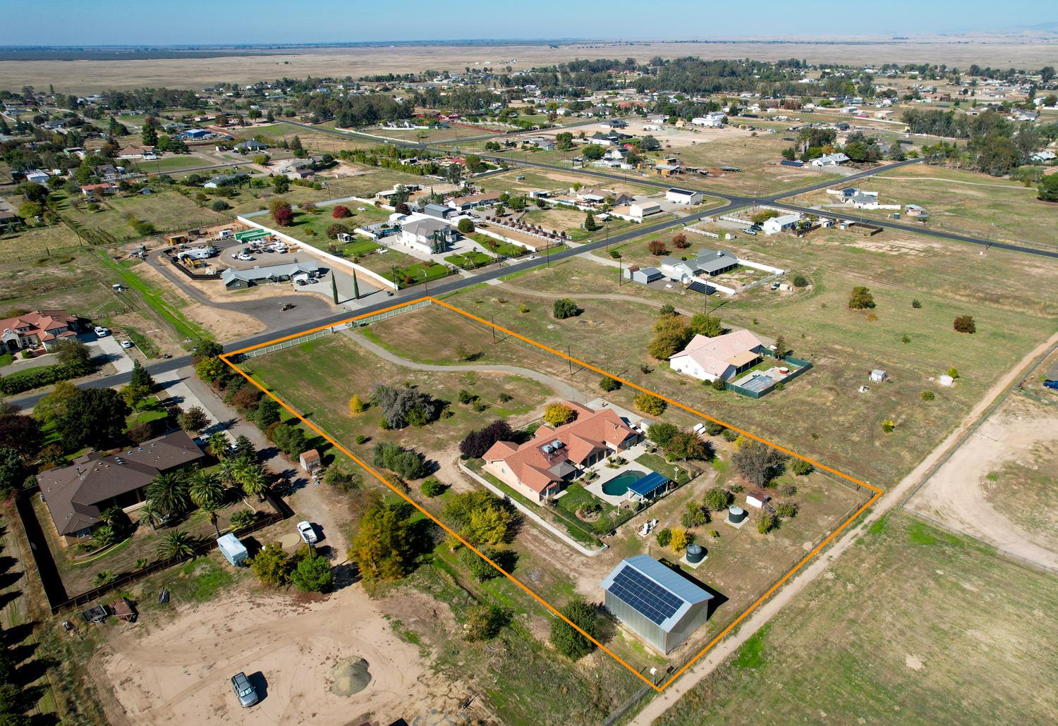 16861 Paula Rd, Madera, CA 93636