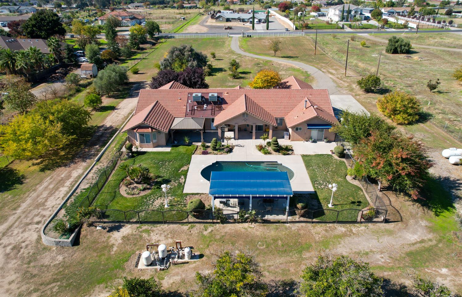 16861 Paula Rd, Madera, CA 93636