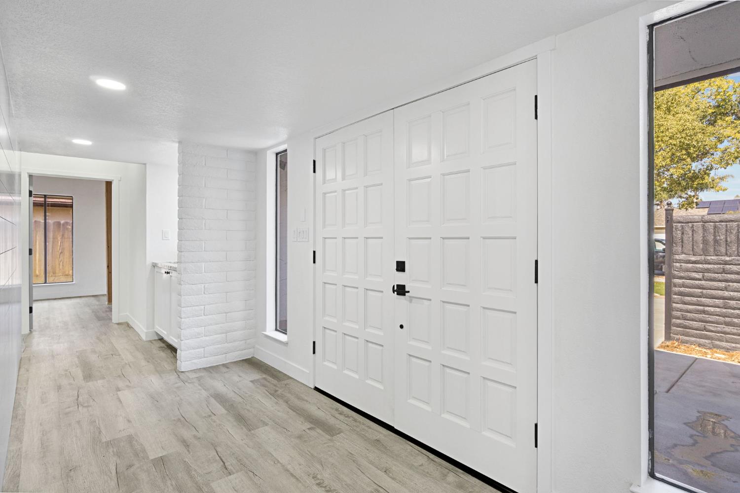 1547 W Fir Ave, Fresno, CA 93711