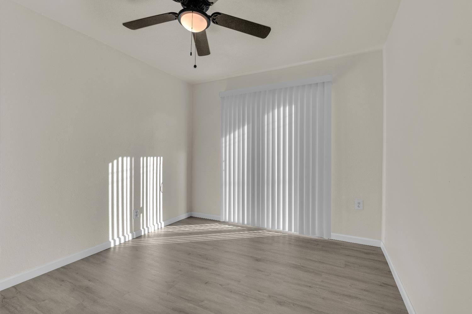 5080 E Hammond Ave, Fresno, CA 93727