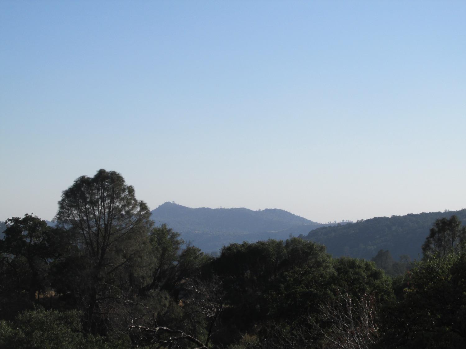 2 Ac Old Oaks Ct, North Fork, CA 93643