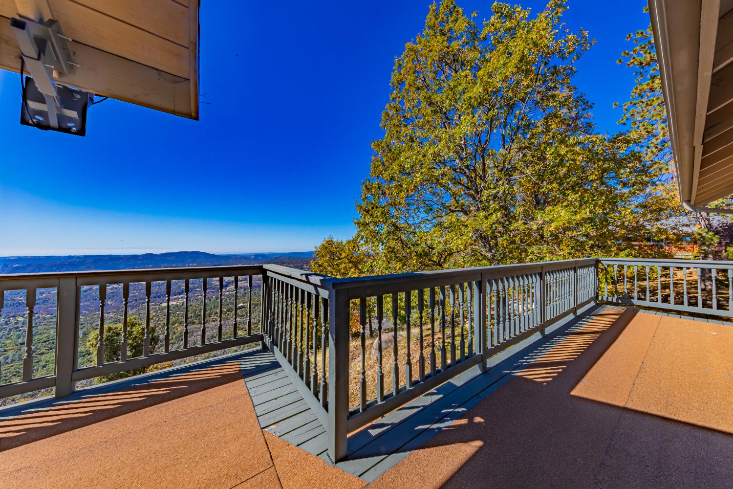 33177 Cascadel Heights Dr, North Fork, CA 93643