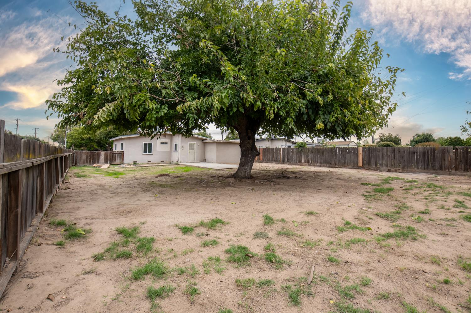 2108 E Sussex Way, Fresno, CA 93726