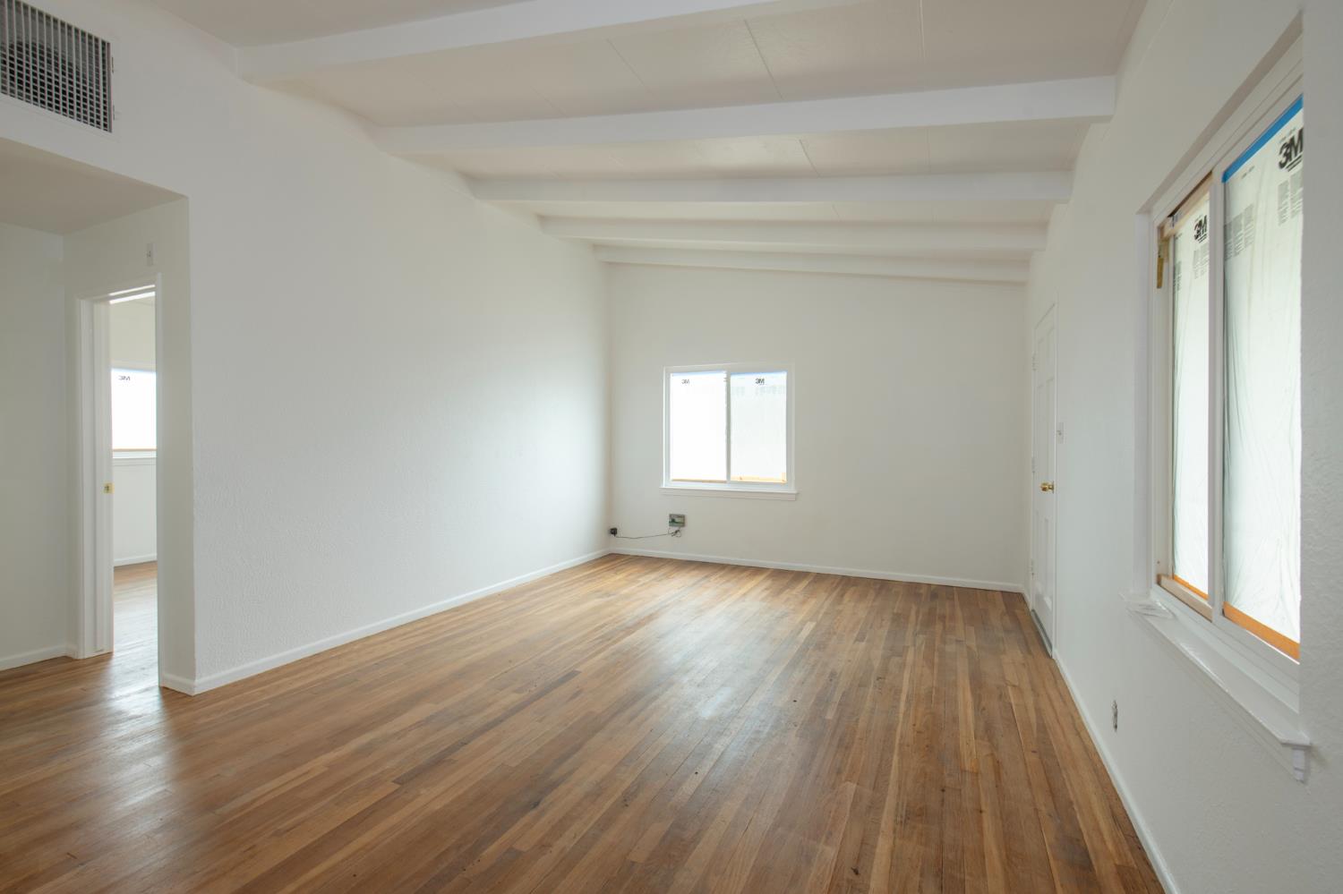 2108 E Sussex Way, Fresno, CA 93726