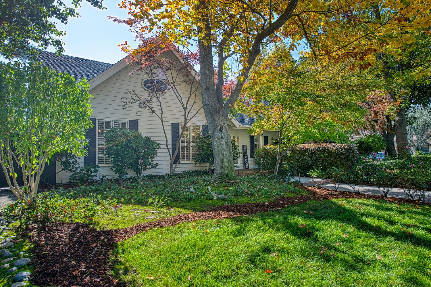 3659 W Spruce Ave, Fresno, CA 93711