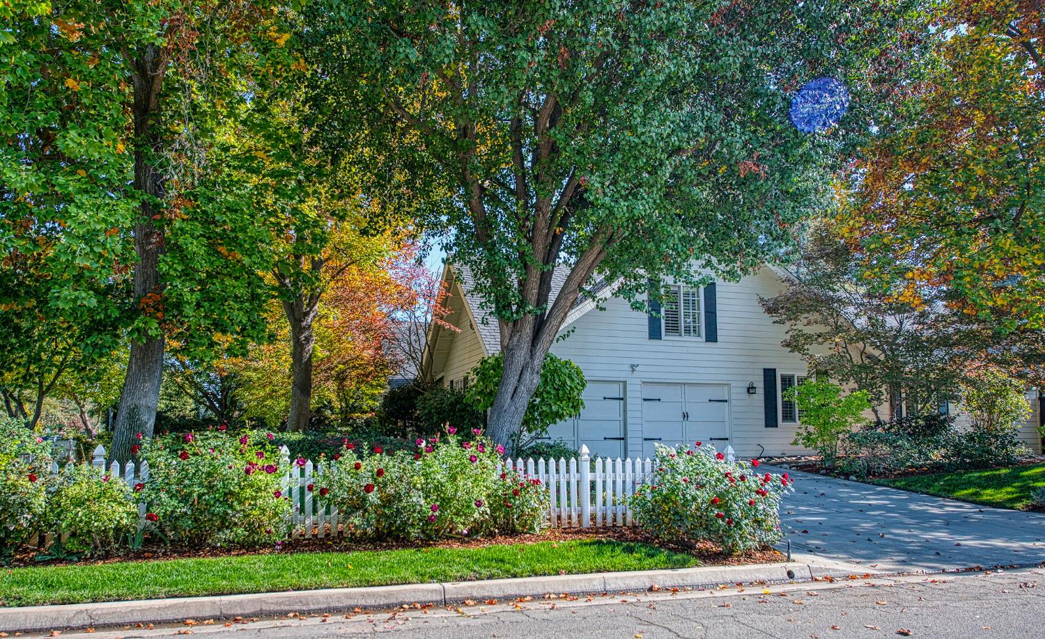 3659 W Spruce Ave, Fresno, CA 93711